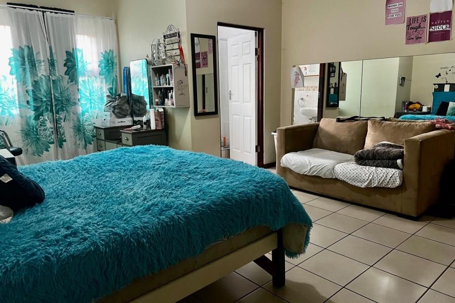 6 Bedroom Property for Sale in George Central Western Cape